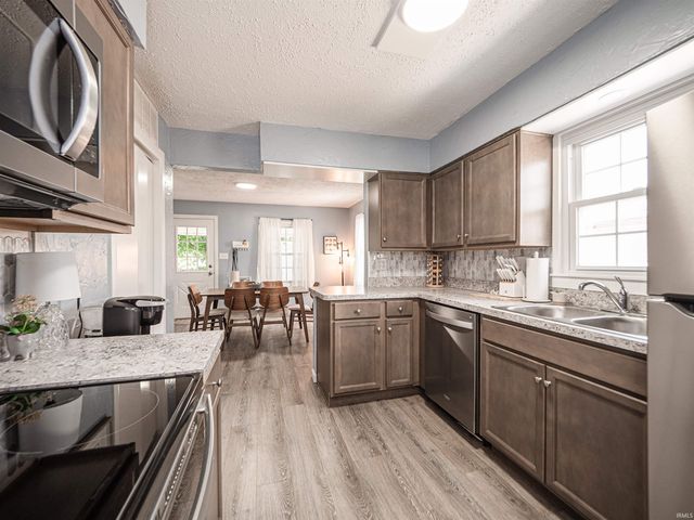 2013 Margybeth Avenue, Evansville, IN 47714