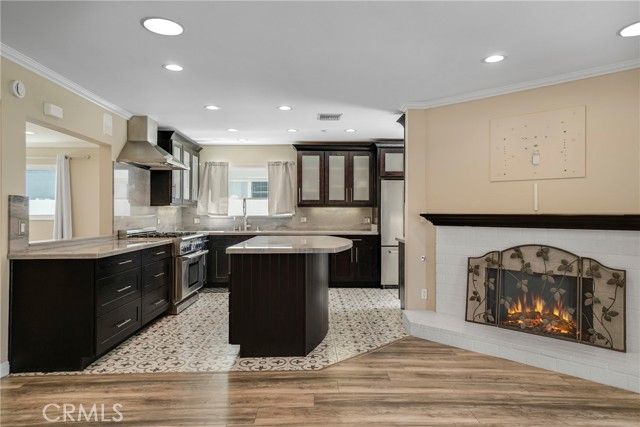 23928 Archwood Street, West Hills (los Angeles), CA 91307