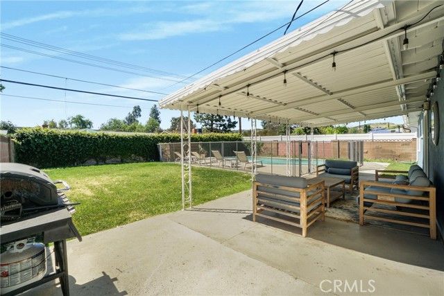 23928 Archwood Street, West Hills (los Angeles), CA 91307