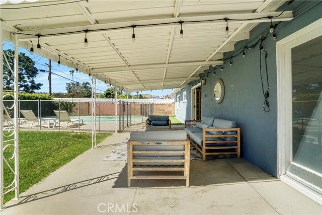 23928 Archwood Street, West Hills (los Angeles), CA 91307