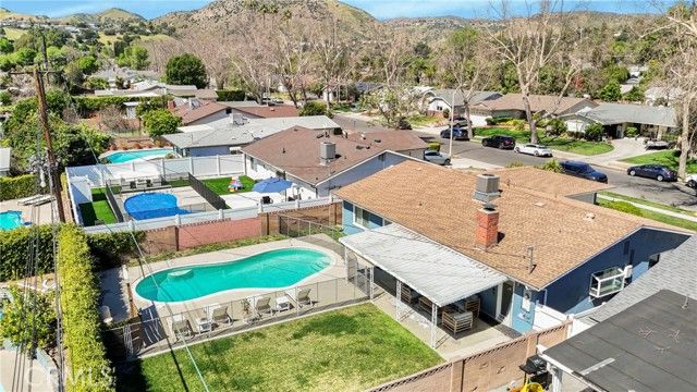 23928 Archwood Street, West Hills (los Angeles), CA 91307
