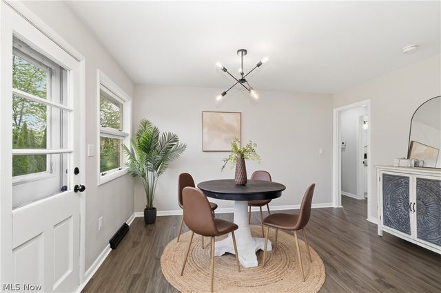 367 Willson Avenue, Tallmadge, OH 44278