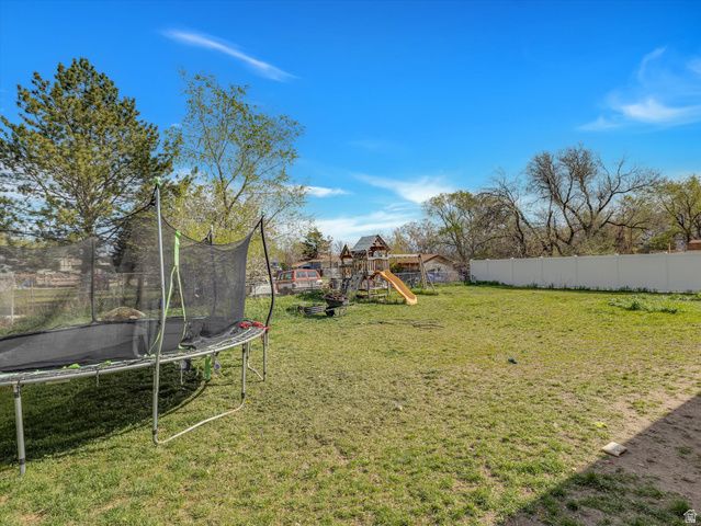 1856 W WESTERN CHARM DR, Riverton, UT 84065