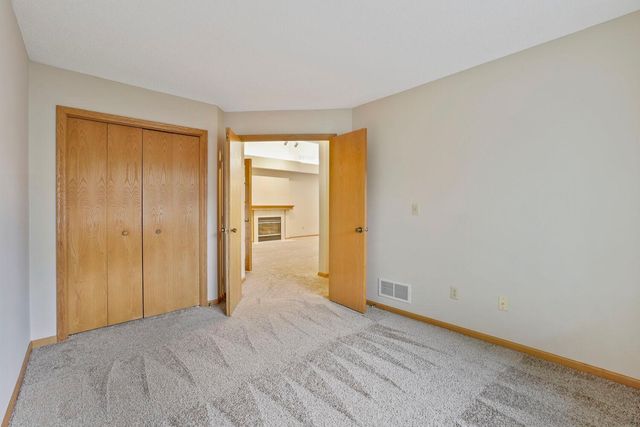 539 Lovell Avenue, Roseville, MN 55113