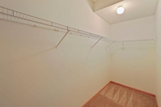 539 Lovell Avenue, Roseville, MN 55113