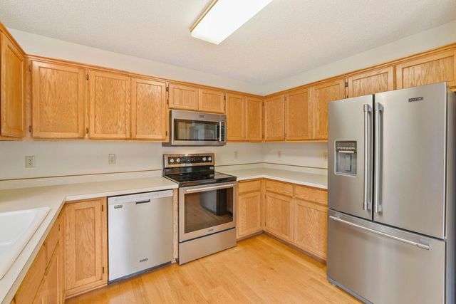 539 Lovell Avenue, Roseville, MN 55113