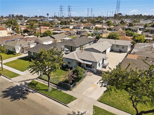 8728 Flower, Bellflower, CA 90706