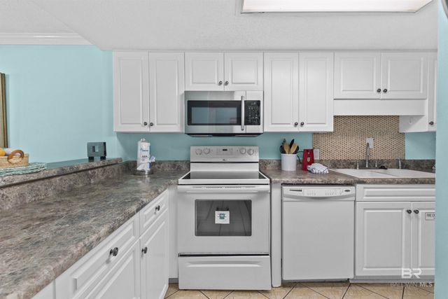 327 E Beach Boulevard 1B, Gulf Shores, AL 36542