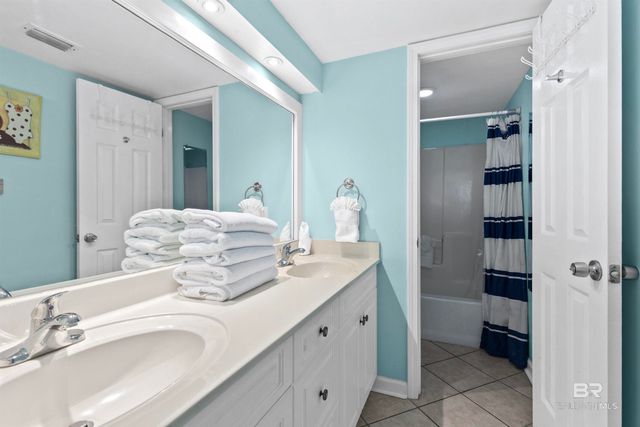 327 E Beach Boulevard 1B, Gulf Shores, AL 36542