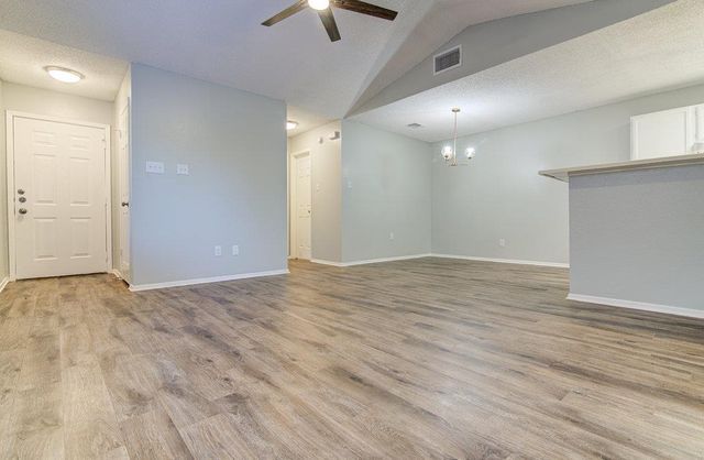 8200 West Gate BLVD A, Austin, TX 78745
