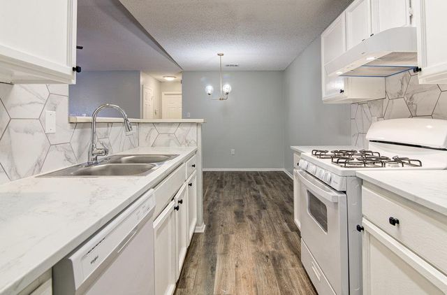 8200 West Gate BLVD A, Austin, TX 78745