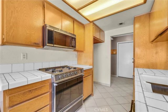 815 Tiverton Court, San Dimas, CA 91773