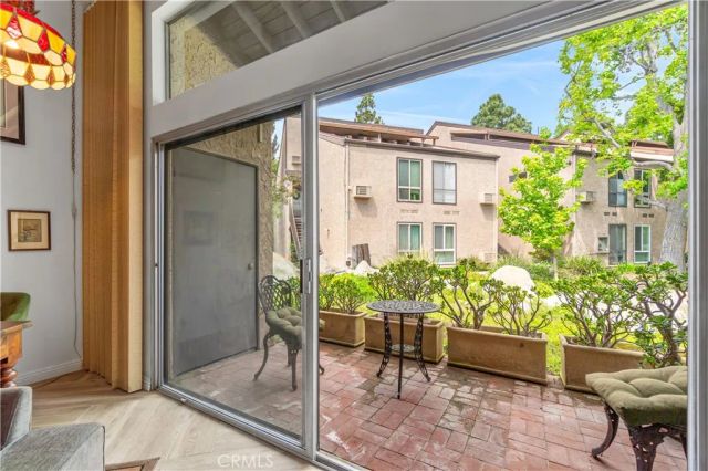 7890 E Spring 14A, Long Beach, CA 90815