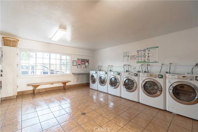 7890 E Spring 14A, Long Beach, CA 90815