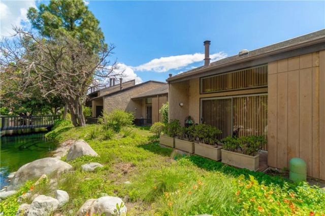 7890 E Spring 14A, Long Beach, CA 90815