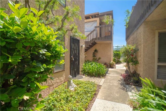 7890 E Spring 14A, Long Beach, CA 90815