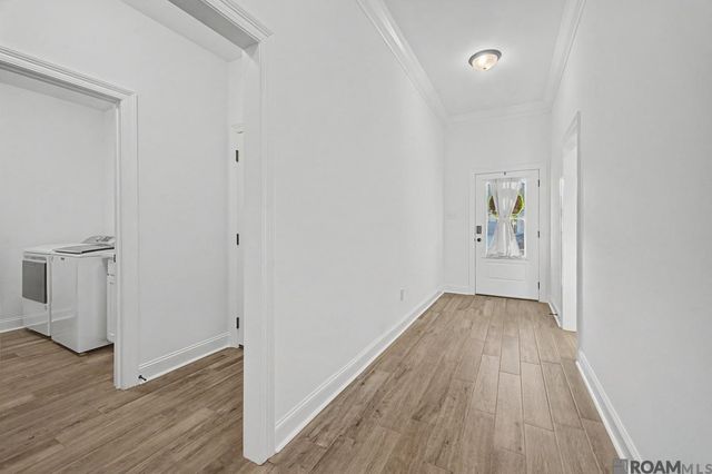 6492 Island Edge Dr, Gonzales, LA 70737