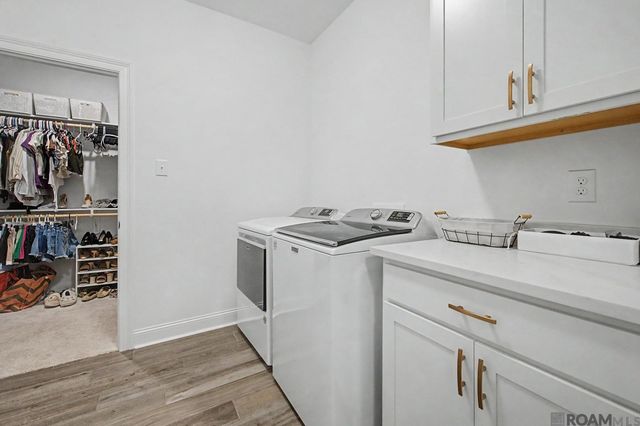 6492 Island Edge Dr, Gonzales, LA 70737