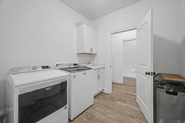 6492 Island Edge Dr, Gonzales, LA 70737