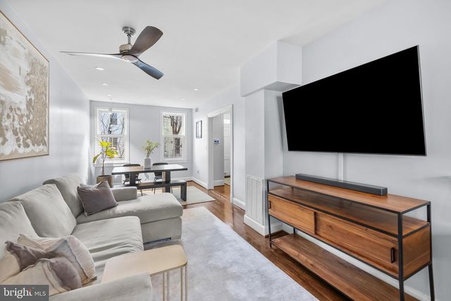 2132 NEWPORT PL NW, Washington, DC 20037