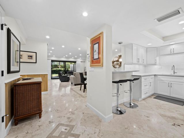 2055 GULF OF MEXICO DRIVE G2-102, Longboat Key, FL 34228