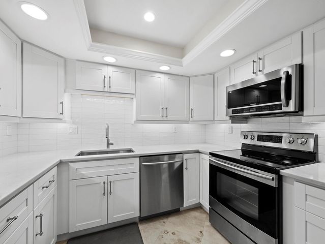 2055 GULF OF MEXICO DRIVE G2-102, Longboat Key, FL 34228