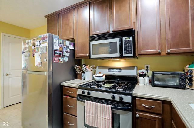 5517 Blairwood Drive, Indianapolis, IN 46237