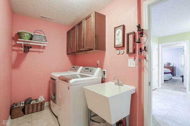 5517 Blairwood Drive, Indianapolis, IN 46237