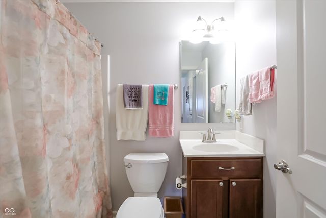 5517 Blairwood Drive, Indianapolis, IN 46237