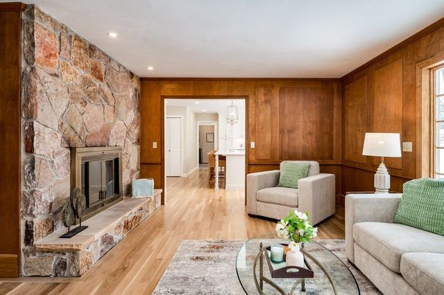 23 Riverview Road, Durham, NH 03824