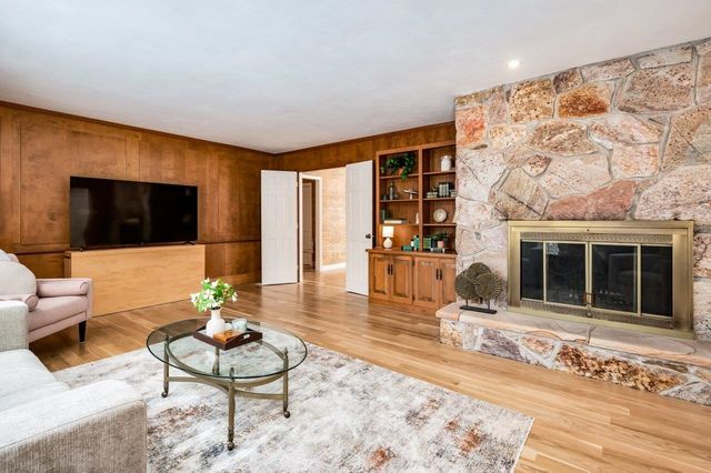 23 Riverview Road, Durham, NH 03824