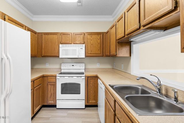 57 Stonewall Way, Durham, NC 27704