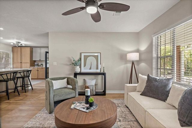 912 NE 17TH COURT, Ocala, FL 34470