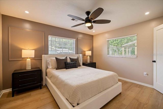 912 NE 17TH COURT, Ocala, FL 34470