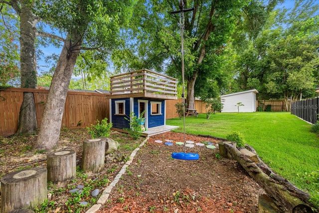 912 NE 17TH COURT, Ocala, FL 34470