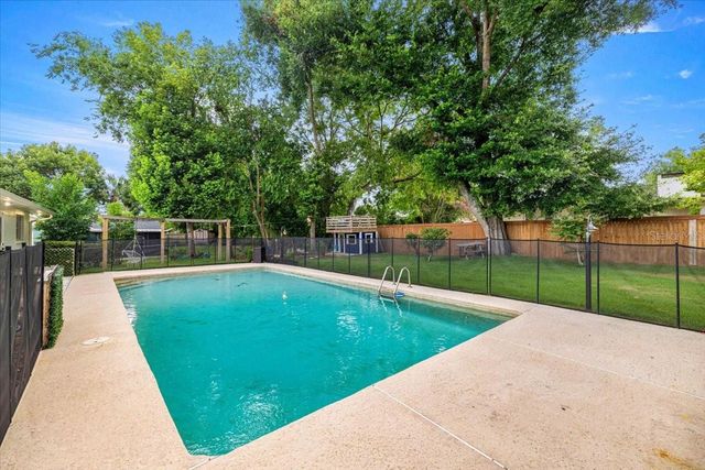 912 NE 17TH COURT, Ocala, FL 34470