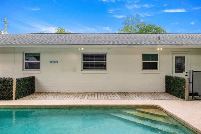 912 NE 17TH COURT, Ocala, FL 34470