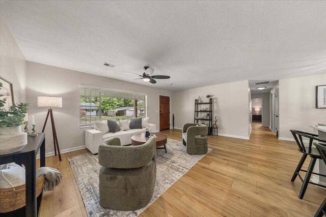 912 NE 17TH COURT, Ocala, FL 34470