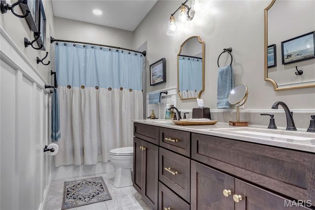 3010 Elm Street, St Charles, MO 63301