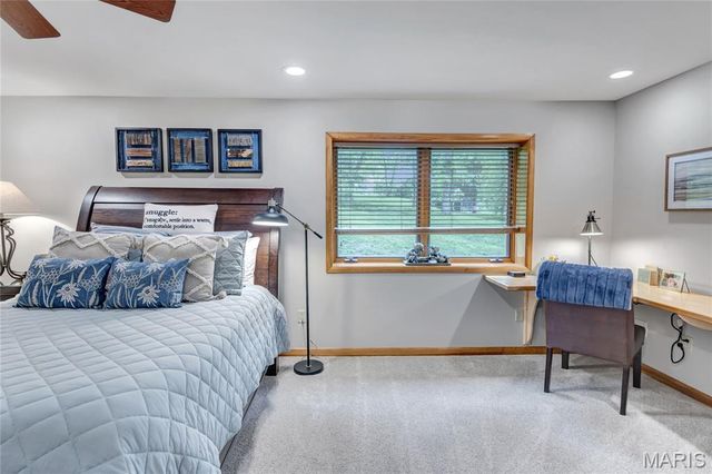 3010 Elm Street, St Charles, MO 63301