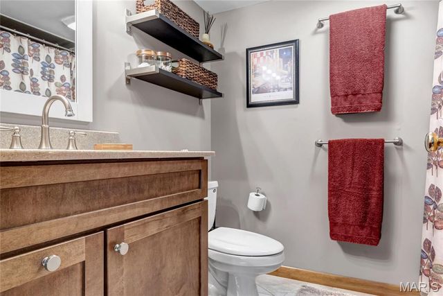 3010 Elm Street, St Charles, MO 63301