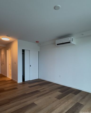 1515 Liona Street 1709, Honolulu, HI 96814