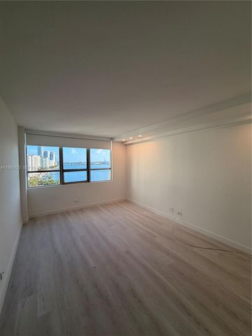 1500 Bay Rd 1126S, Miami Beach, FL 33139