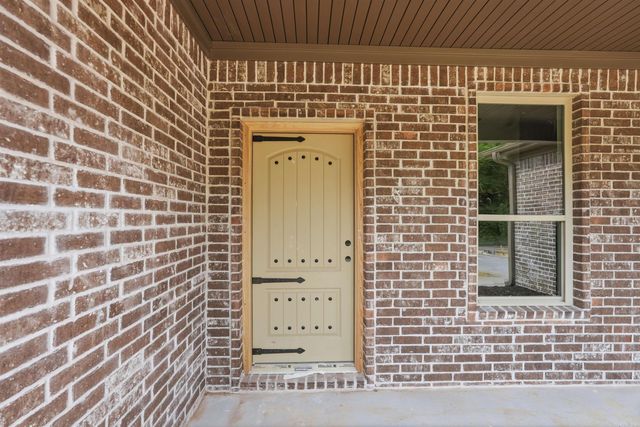 924 Bratton Rd, Lonoke, AR 72086
