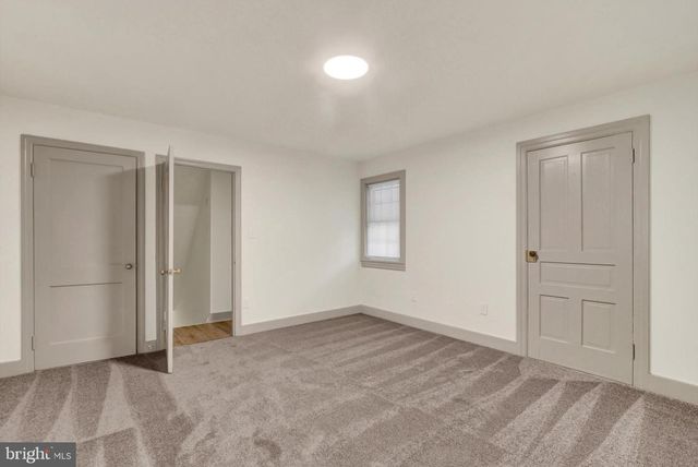 405 W KING ST, East Berlin, PA 17316