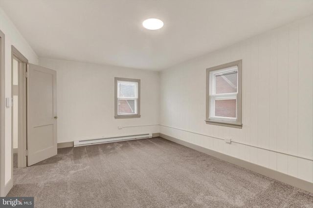 405 W KING ST, East Berlin, PA 17316