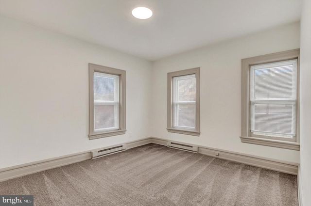 405 W KING ST, East Berlin, PA 17316