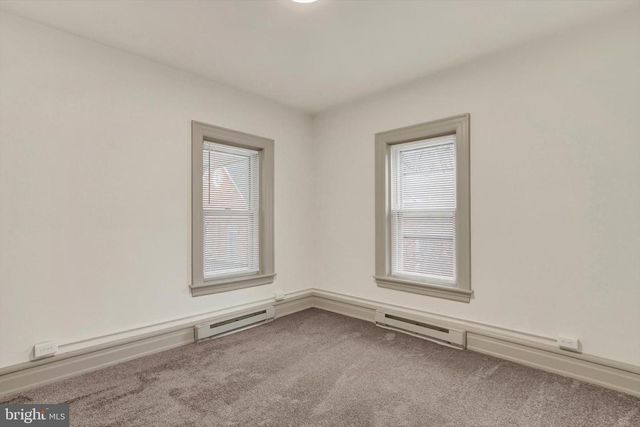 405 W KING ST, East Berlin, PA 17316