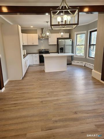 1515 Park Avenue 2, Bridgeport, CT 06604