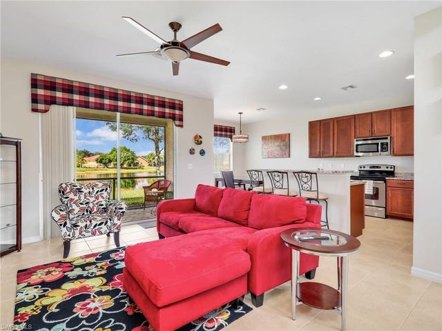 1529 Birdie DR, Naples, FL 34120